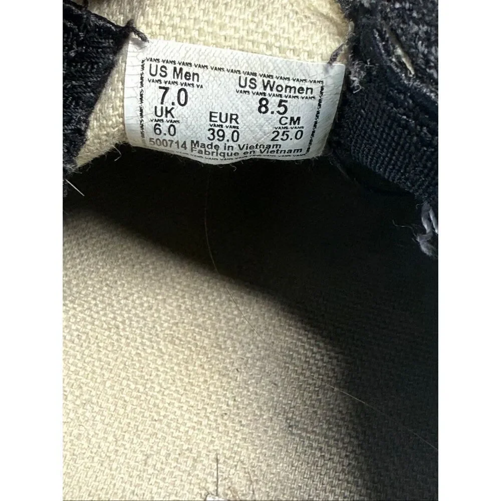 VANS Classic Slip-On Black/ Black Shoes Classic Canvas Women’s Size 8,5 Sneakers